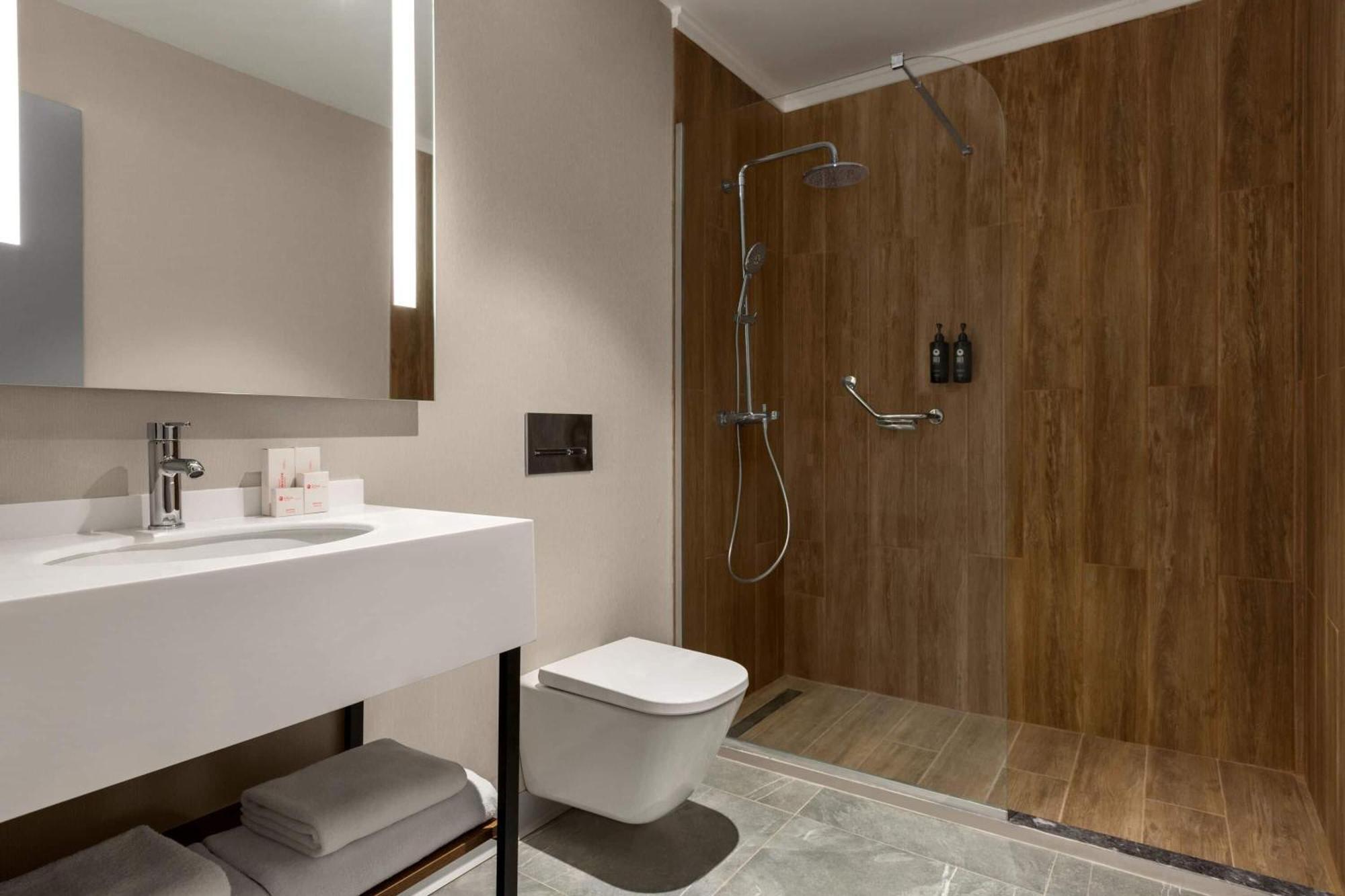 Ramada Encore By Wyndham Arnavutkoy Provincia di Istanbul